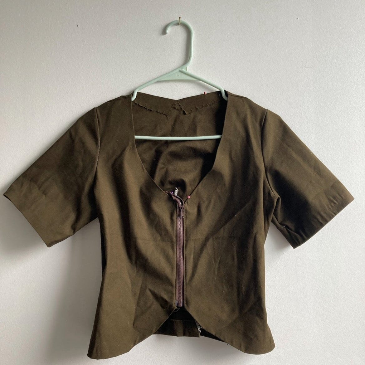 Zip up fitted blouse