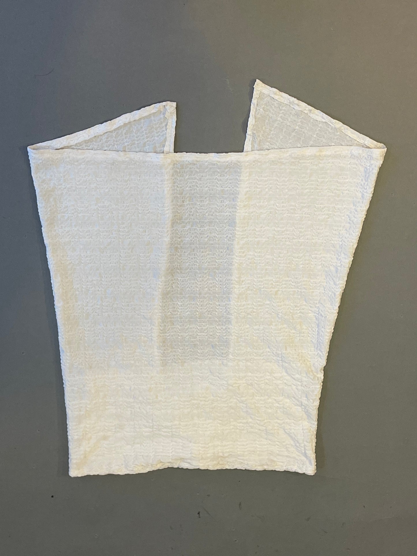 Sleeveless fitted top