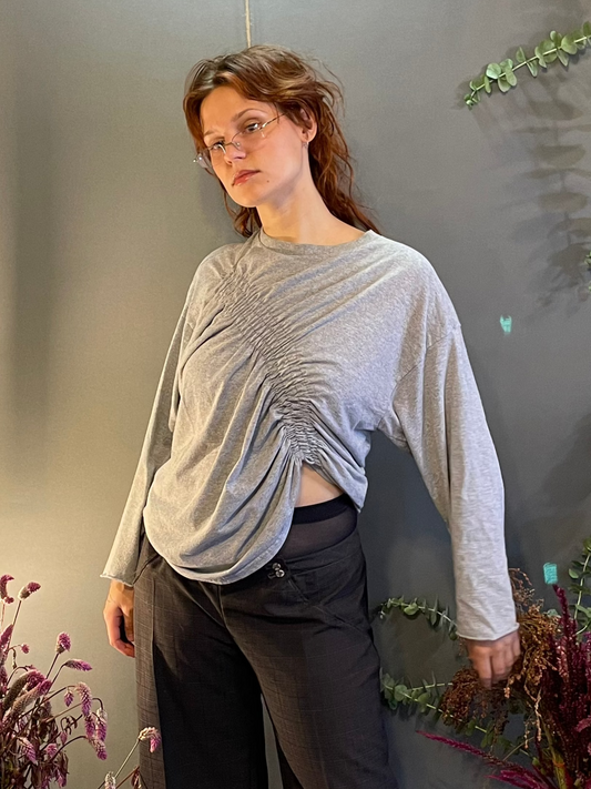 Grey elastic rouched shirt